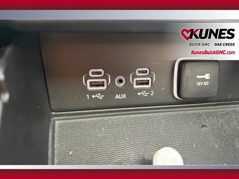 Used 2023 Jeep Grand Cherokee Altitude AWD/4WD image 32
