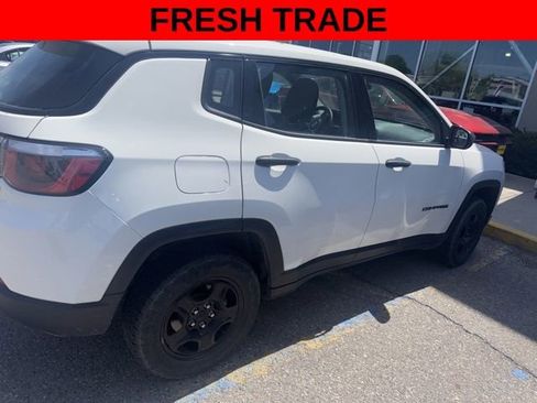 Used 2019 Jeep Compass Sport w/ Cold Weather Group AWD/4WD image 2