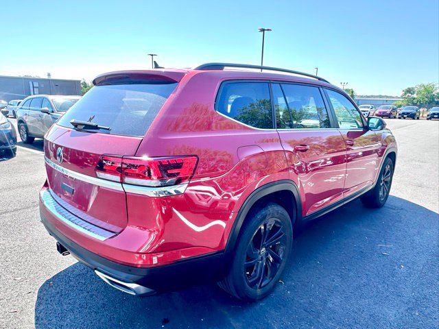 Used 2023 Volkswagen Atlas SE w/ Black Wheel Package FWD image 6