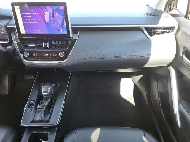 Used 2026 Toyota Corolla Cross XLE AWD/4WD image 26