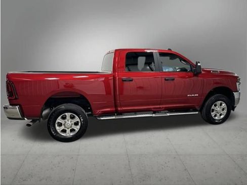 Used 2026 RAM 2500 Big Horn AWD/4WD image 8