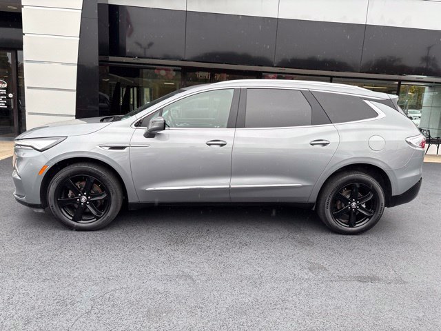 Used 2024 Buick Enclave Essence w/ Experience Buick Package AWD/4WD image 2