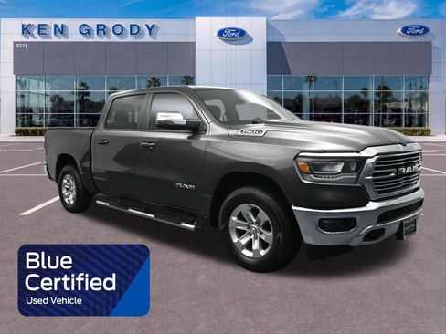 Used 2023 RAM 1500 Laramie AWD/4WD image 1