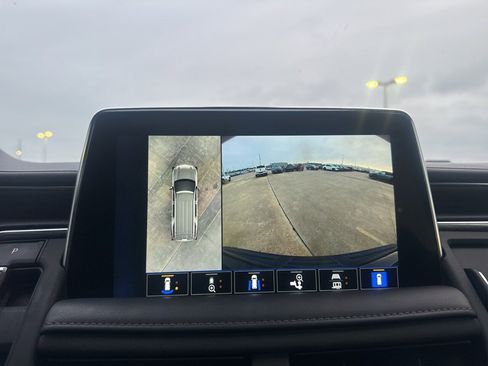 Used 2022 Chevrolet Tahoe LT w/ Luxury Package image 50