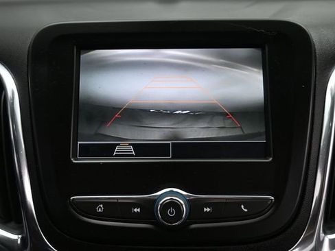 Used 2024 Chevrolet Equinox LS AWD/4WD image 16