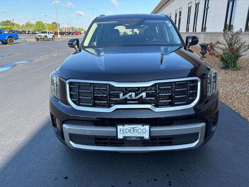 Used 2023 Kia Telluride S w/ S Sunroof Package AWD/4WD image 9