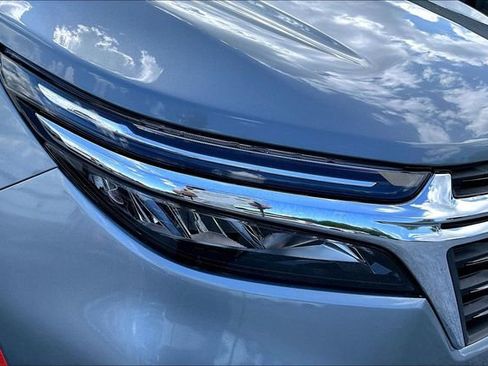 Used 2024 Chevrolet Equinox LT AWD/4WD image 28