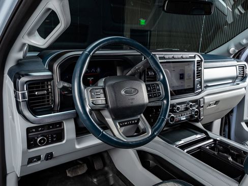 Used 2024 Ford F250 Limited w/ FX4 Off-Road Package image 17