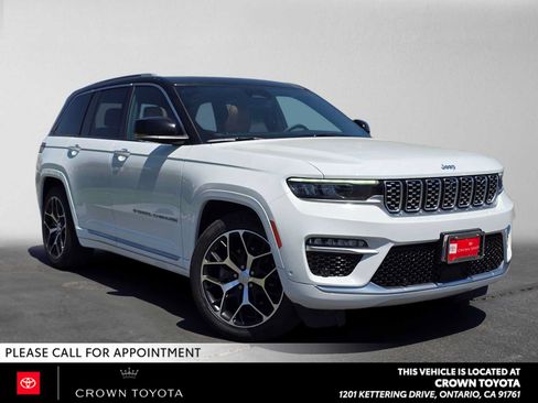 Used 2022 Jeep Grand Cherokee Summit AWD/4WD image 1