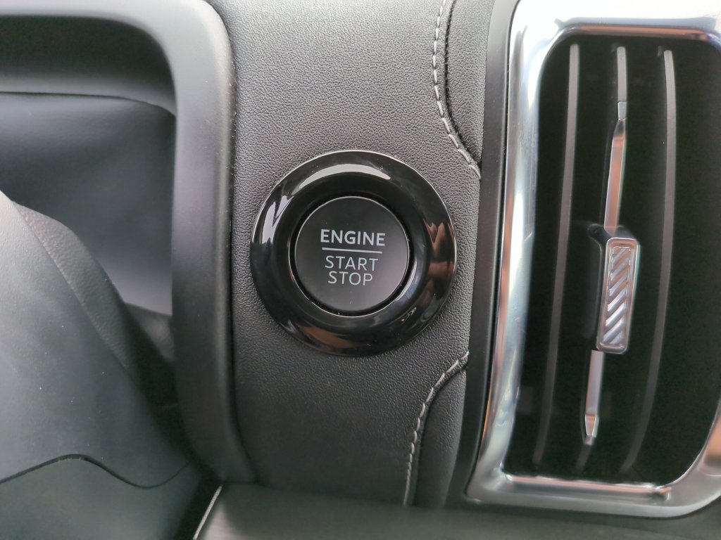 Certified 2025 Ford Expedition Platinum AWD/4WD image 30