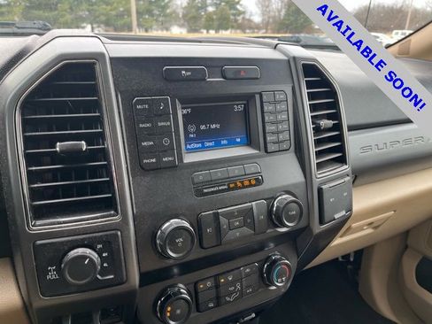 Used 2019 Ford F250 XLT w/ XLT Value Package image 14