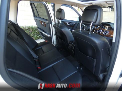 Used 2014 Mercedes-Benz GLK 350 2WD w/ Premium 1 Package image 22