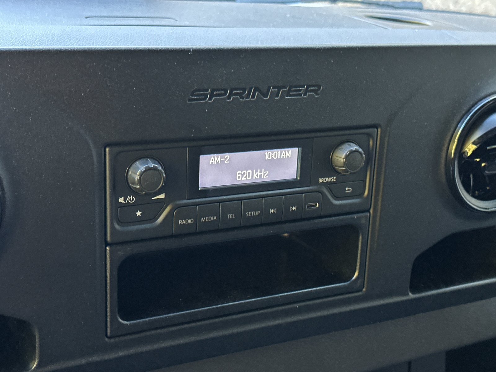 Used 2025 Mercedes-Benz Sprinter 2500 image 18