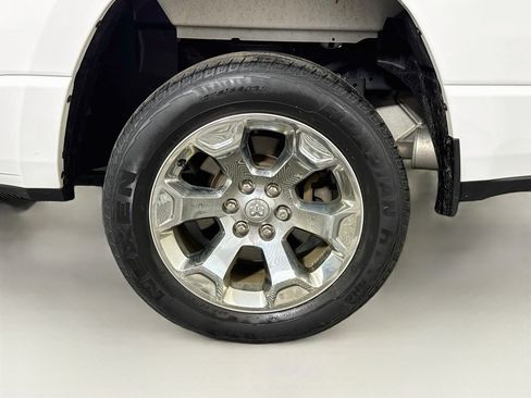 Used 2022 RAM 1500 Big Horn AWD/4WD image 28