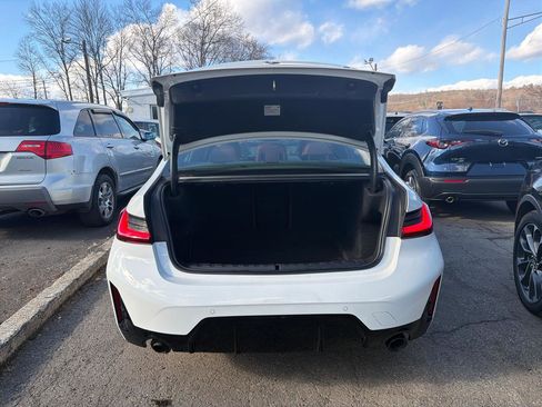 Used 2023 BMW 330i xDrive Sedan w/ M Sport Package image 10