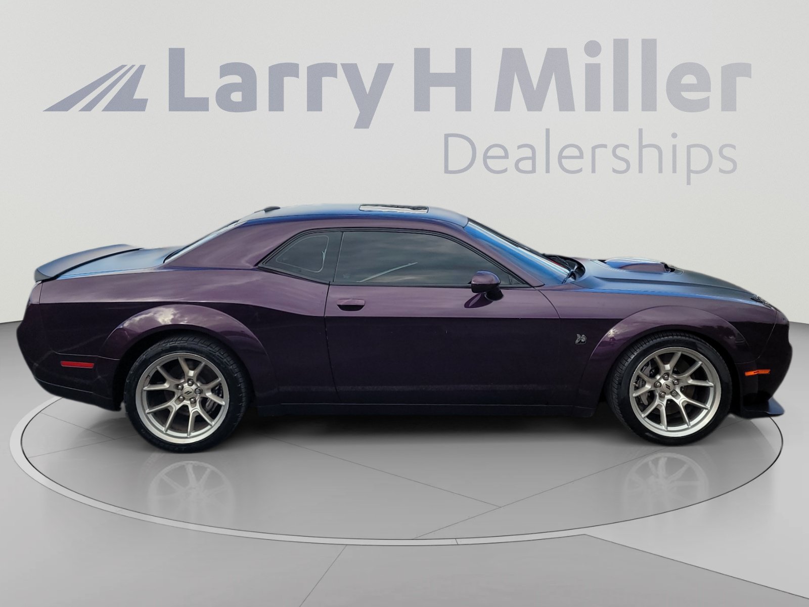 Used 2020 Dodge Challenger R/T Scat Pack RWD image 6