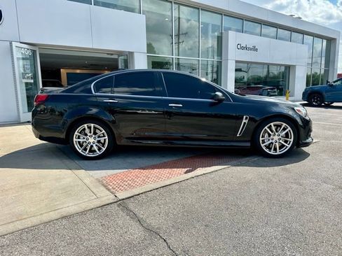 Used 2015 Chevrolet SS image 8