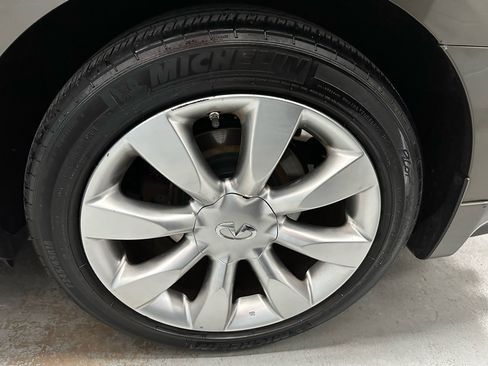 Used 2007 INFINITI M35 x w/ Technology Pkg image 25