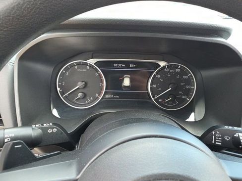 Used 2024 Nissan Rogue SV FWD image 16