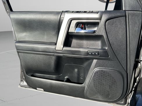 Used 2023 Toyota 4Runner Limited image 16