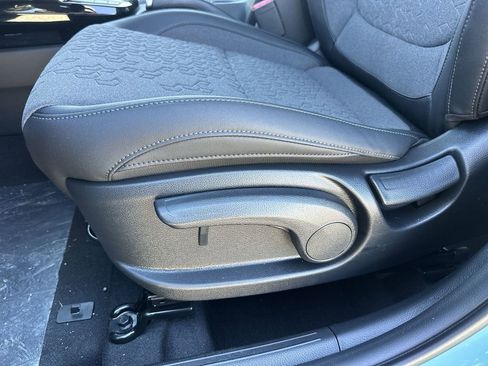 New 2026 Kia Seltos S image 12