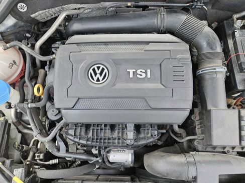 Used 2016 Volkswagen Jetta Sport image 29