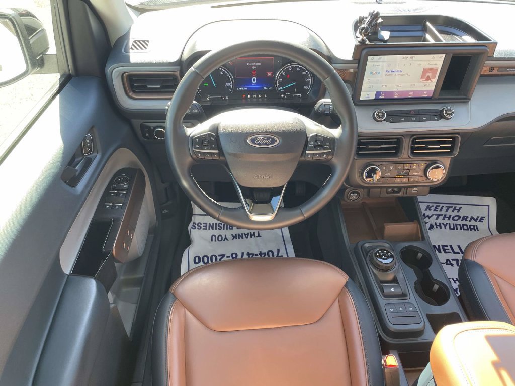 Used 2024 Ford Maverick Lariat FWD image 12