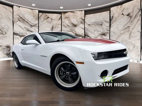 Used 2012 Chevrolet Camaro LS RWD image 10