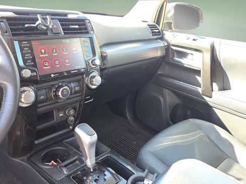 Used 2022 Toyota 4Runner TRD Off-Road Premium image 19