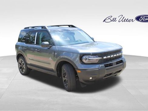 New 2026 Ford Bronco Sport Outer Banks AWD/4WD image 2