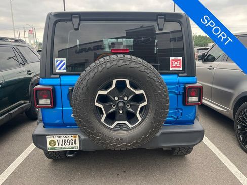 Used 2021 Jeep Wrangler Sport AWD/4WD image 9