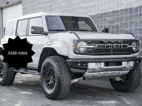 New 2026 Ford Bronco Raptor AWD/4WD image 1