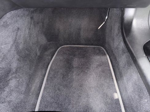 Used 2019 Aston Martin DB11 Coupe image 64