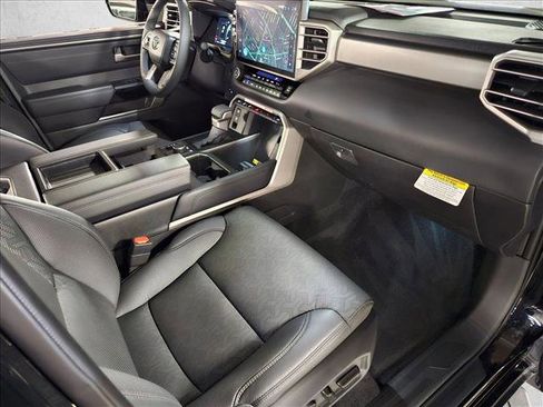Used 2025 Toyota Tundra Limited image 20