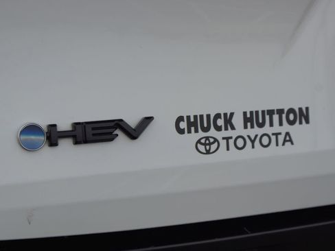 Used 2025 Toyota Sienna XSE w/ XSE Plus Package image 20