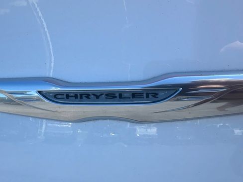 Used 2015 Chrysler 300 Limited w/ Driver Convenience Group RWD image 25