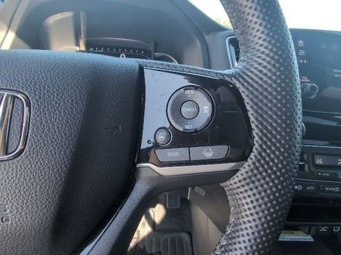 Used 2023 Honda Passport Elite image 14