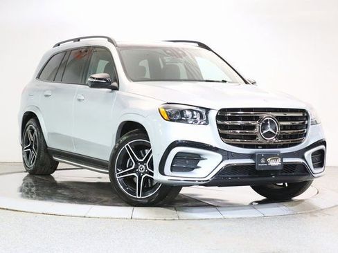 Certified 2025 Mercedes-Benz GLS 450 4MATIC image 1