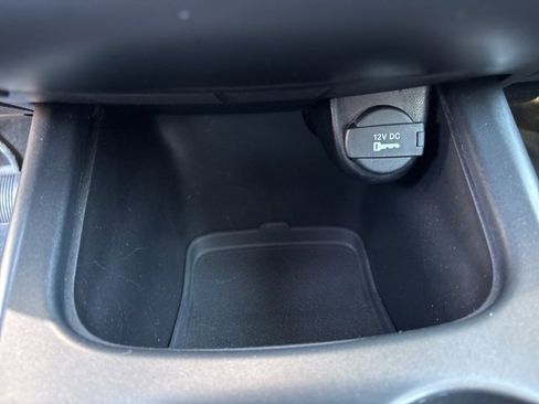 Used 2015 Dodge Journey SXT w/ Sun/Sound Group image 25