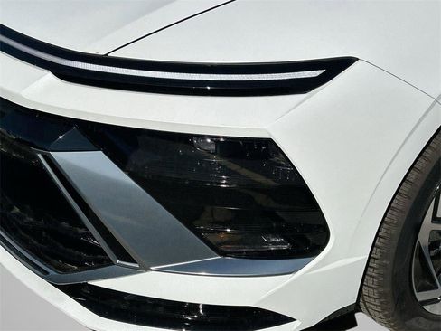 New 2026 Hyundai Sonata SEL image 17