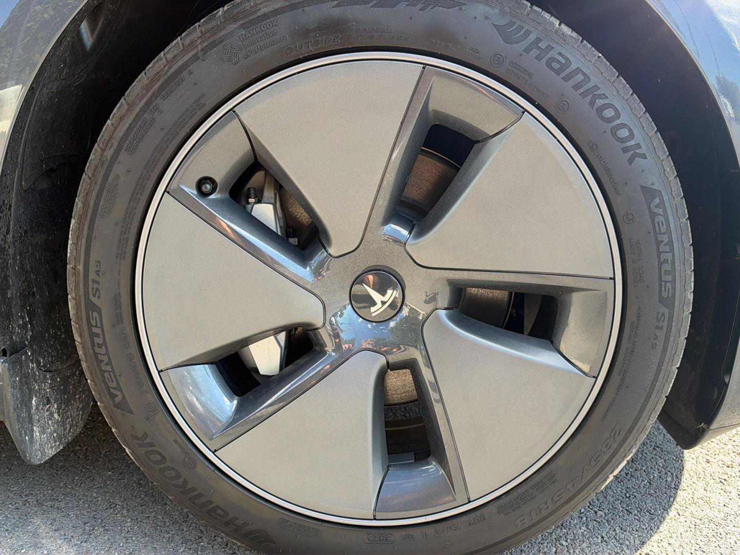 Used 2023 Tesla Model 3 Standard Range RWD image 10