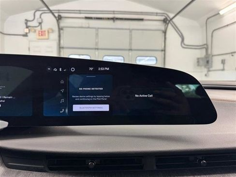 Used 2024 Lucid Air Touring AWD/4WD image 36