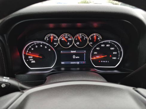 Certified 2019 Chevrolet Silverado 1500 RST image 22