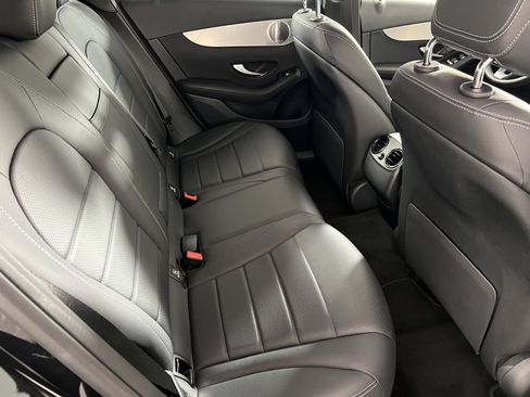 Used 2019 Mercedes-Benz GLC 350e 4MATIC image 25