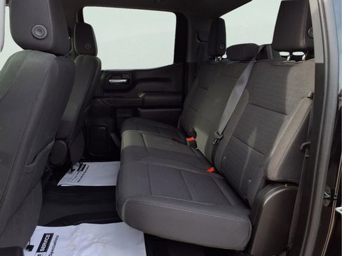 Used 2022 Chevrolet Silverado 1500 Custom image 12
