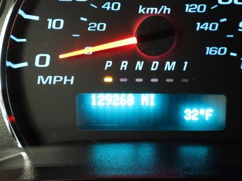 Used 2019 Chevrolet Express 3500 w/ Power Convenience Package image 13