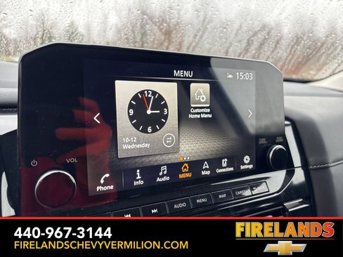 Used 2024 Nissan Pathfinder SL image 17