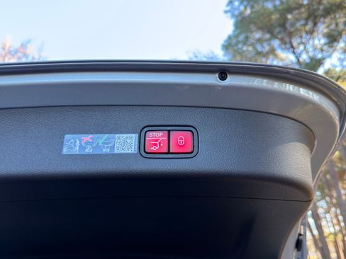 New 2026 Mercedes-Benz GLC 300 GLC 300 image 18