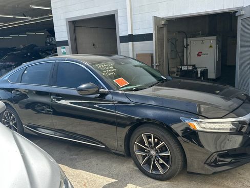 Used 2021 Honda Accord EX-L image 2