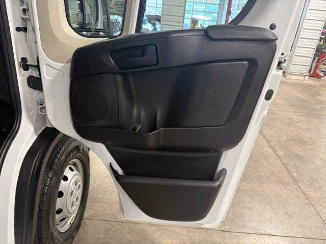 Used 2021 RAM ProMaster 2500 FWD image 7